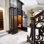 Boutique Penthouse *